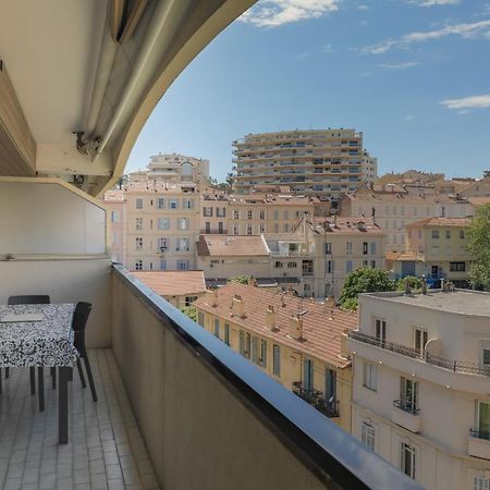 Immogroom - 2 Br- Bright - Terrace - Wifi - Air Conditioning Cannes Bagian luar foto
